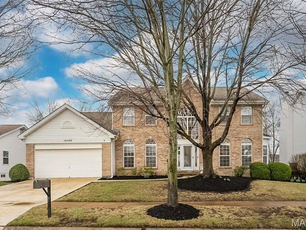 16346 Copperwood Lane, Wildwood, MO 63040