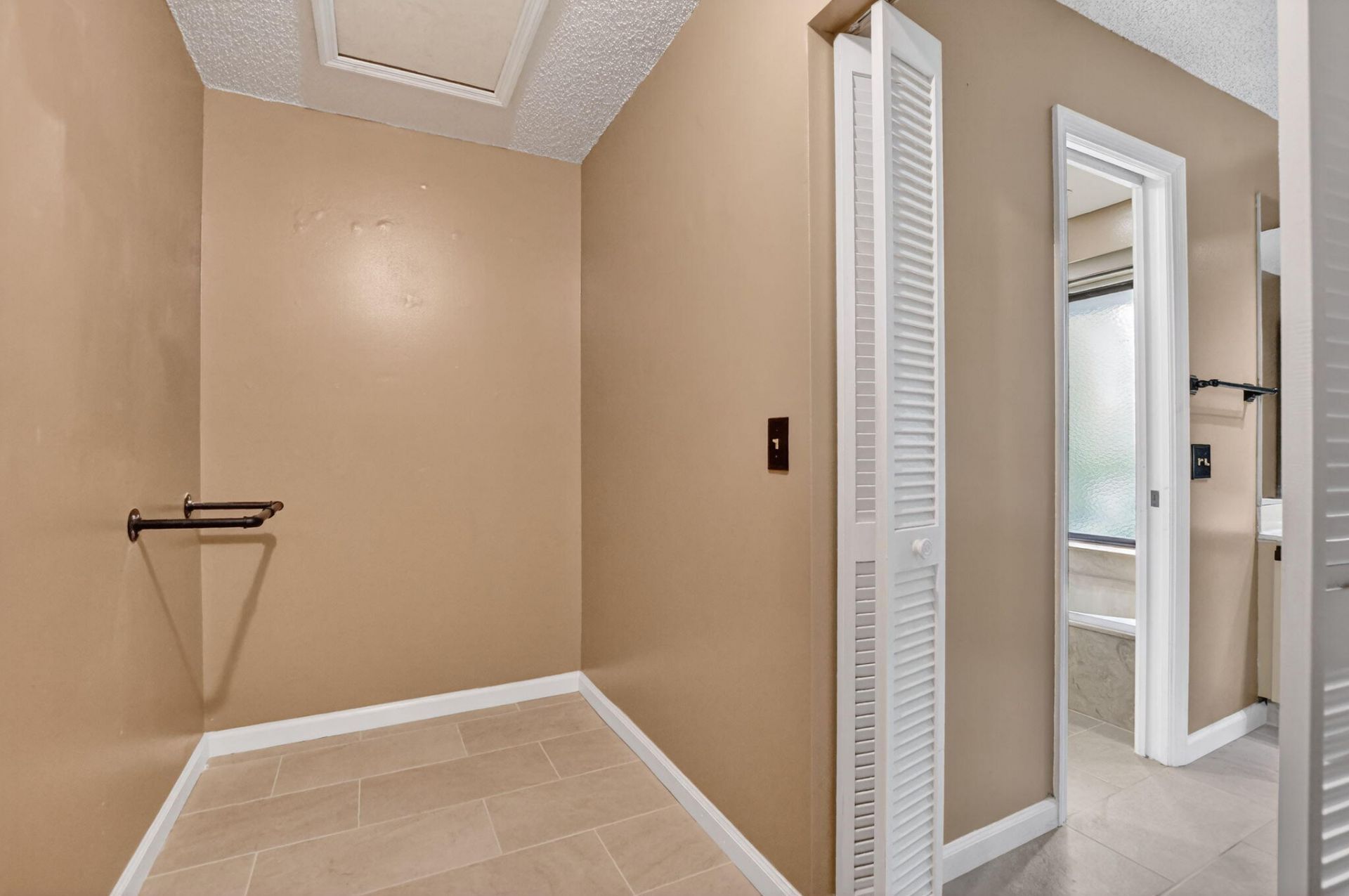 9364 Sable Ridge Circle, Unit 12-B, Boca Raton, FL 33434 Photo