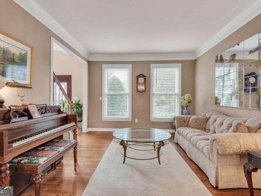 Property Image 11