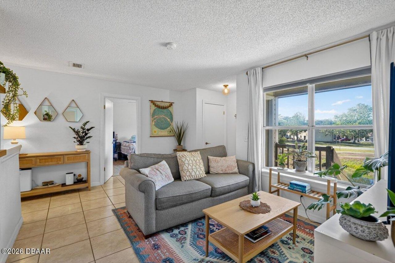 1600 Big Tree Road, Unit L6, Daytona Beach, FL 32119 Photo