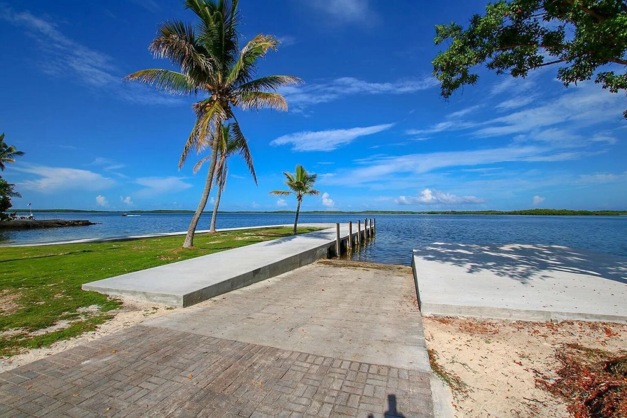 6 SE Marlin Avenue, Key Largo, FL 33037 Photo