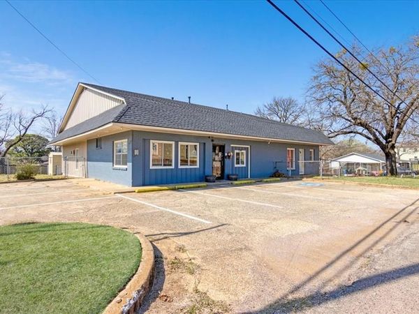 1201 W Nelson Street , Denison, TX 75020