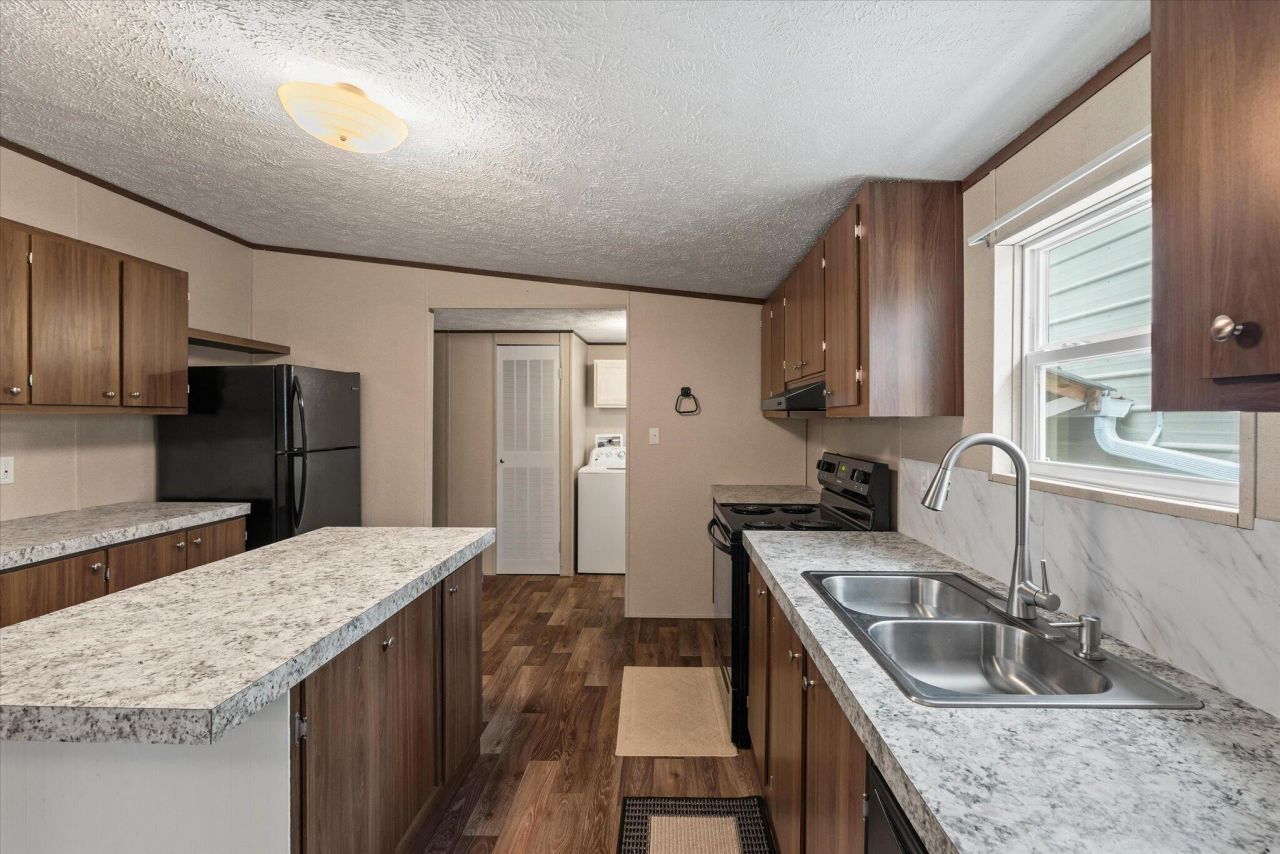 4822 Highway 41 Photo 16