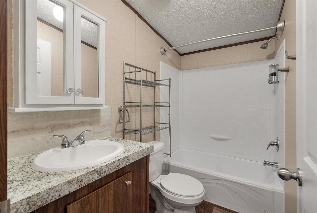 4822 Highway 41 Photo 23