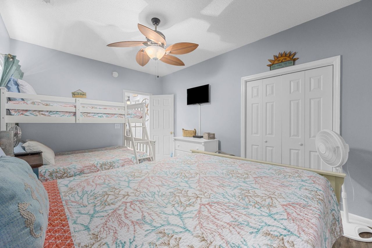 1058 Sea Mountain Hwy. Photo 17