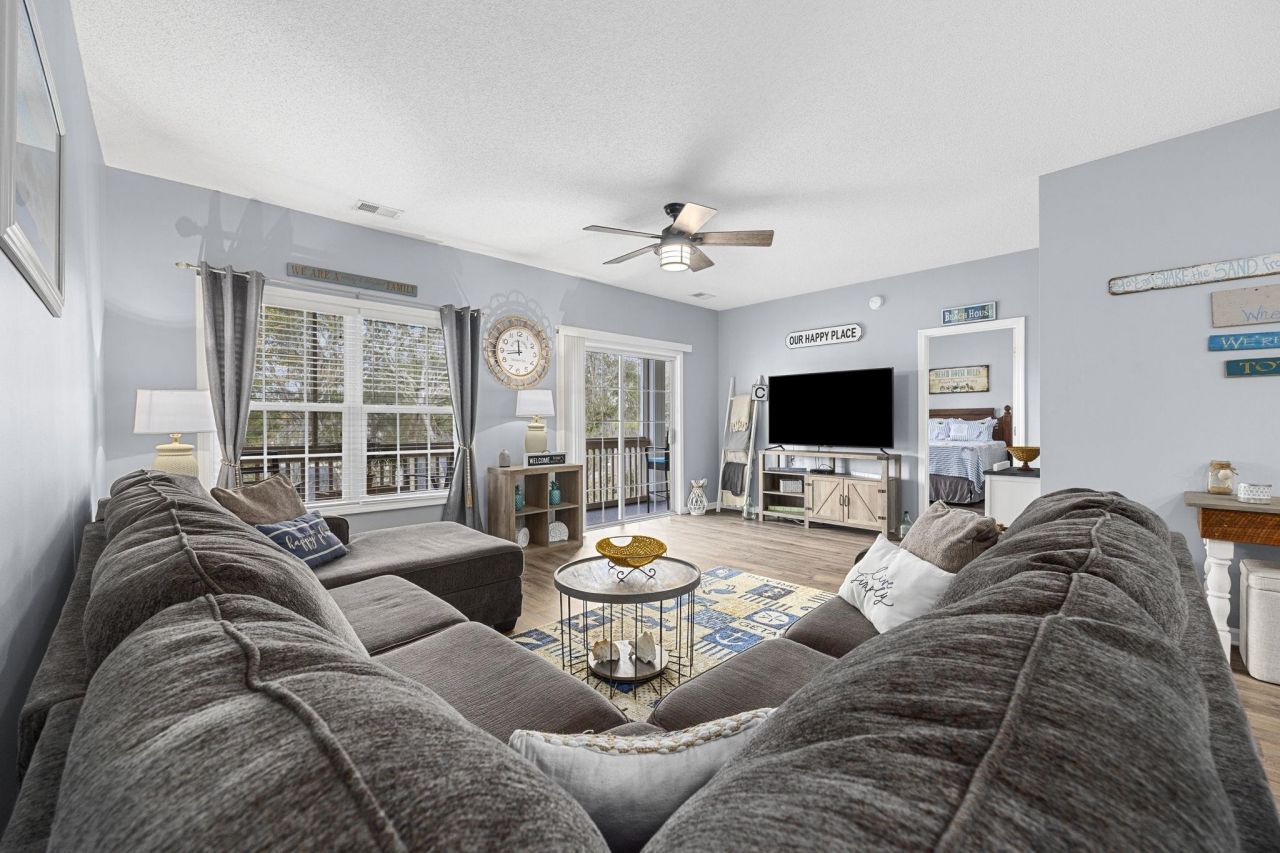 1058 Sea Mountain Hwy. Photo 6