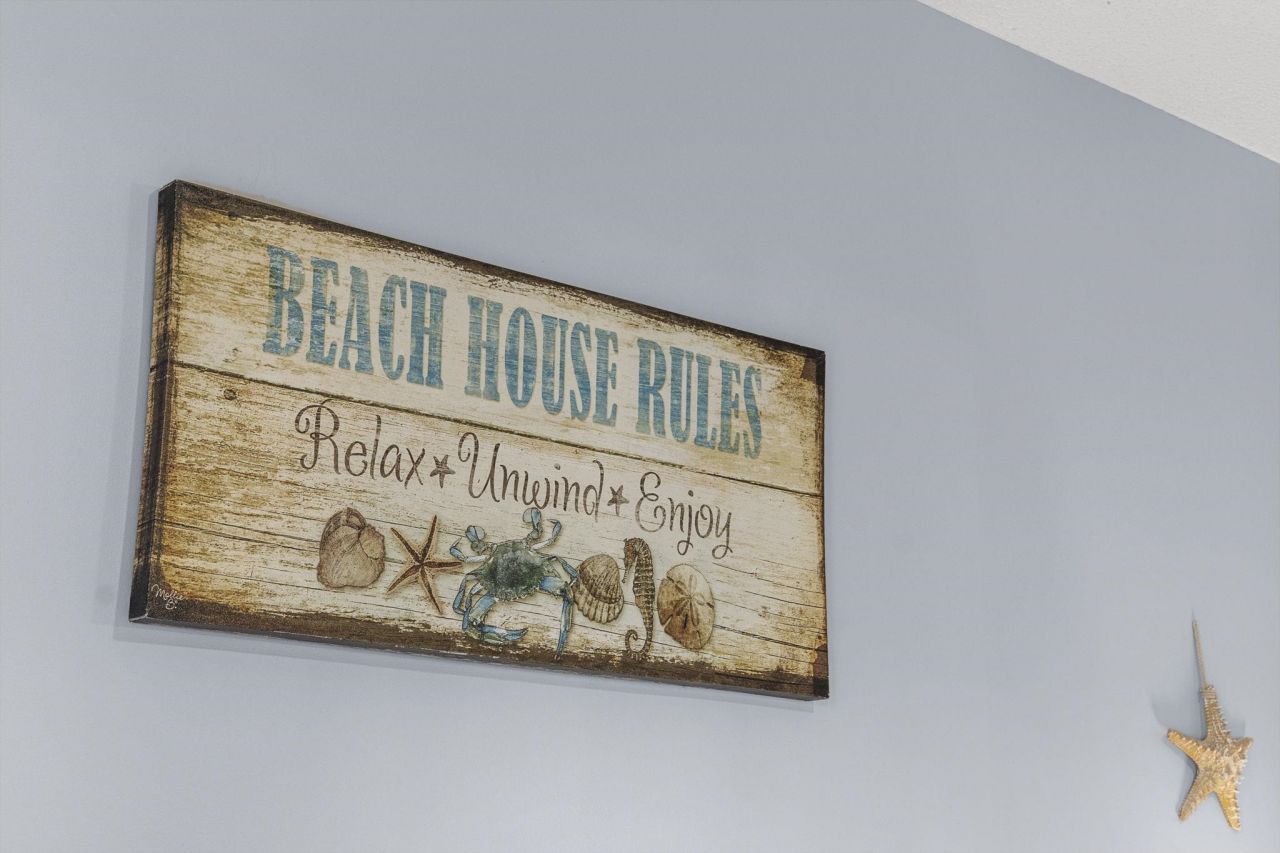 1058 Sea Mountain Hwy. Photo 7