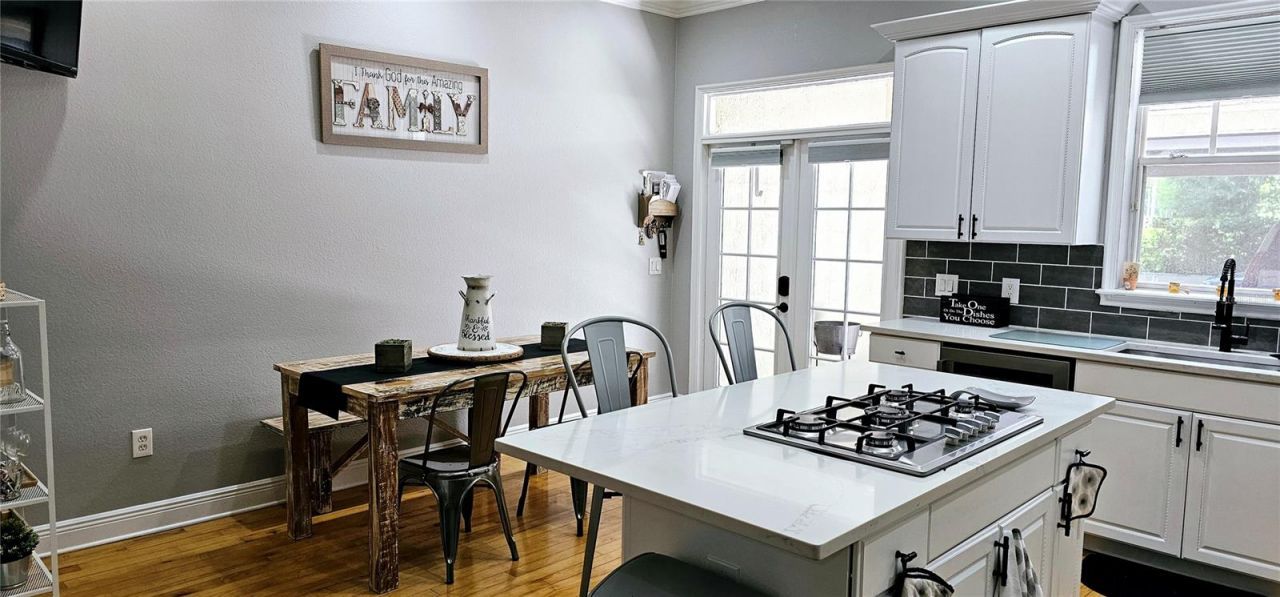 1147 Delaney Avenue , Unit 2, Orlando, FL 32806 Photo