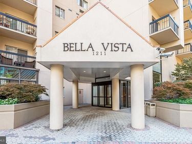 1211 S EADS STREET, Unit 804, ARLINGTON, VA 22202