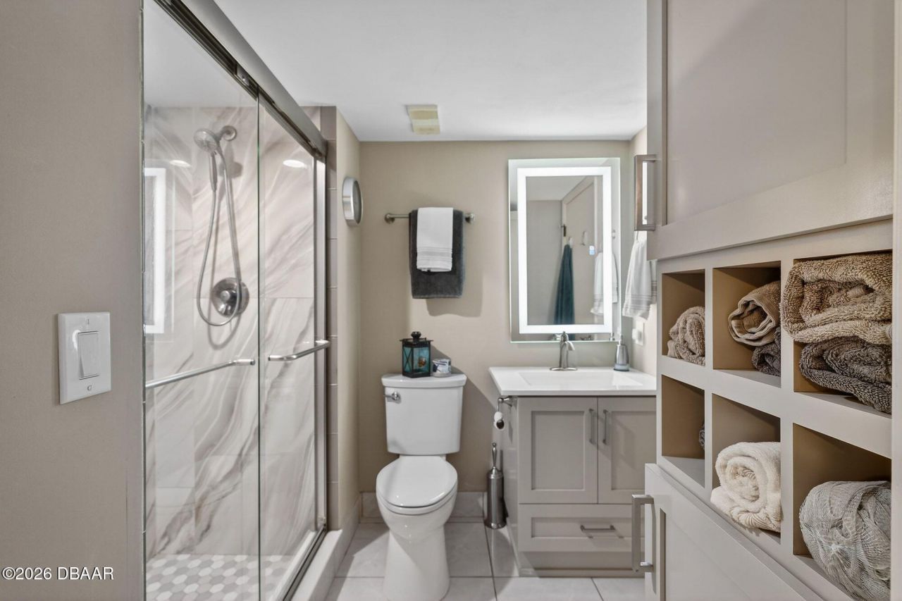 2555 S Atlantic Avenue, Unit 1705, Daytona Beach Shores, FL 32118 Photo