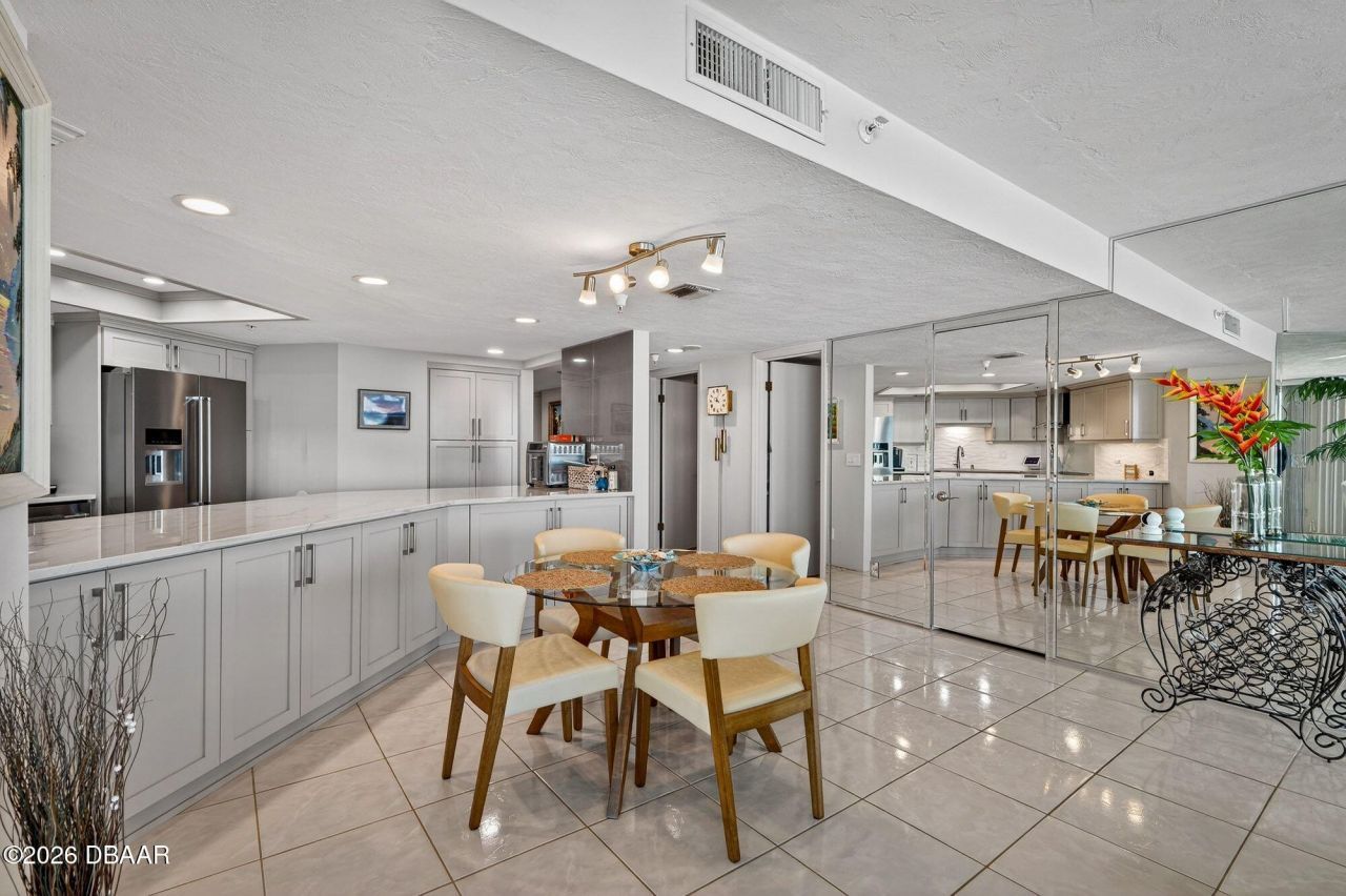 2555 S Atlantic Avenue, Unit 1705, Daytona Beach Shores, FL 32118 Photo