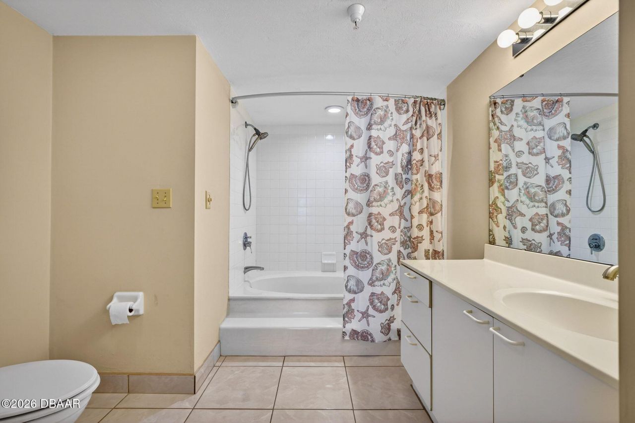 2555 S Atlantic Avenue, Unit 1705, Daytona Beach Shores, FL 32118 Photo