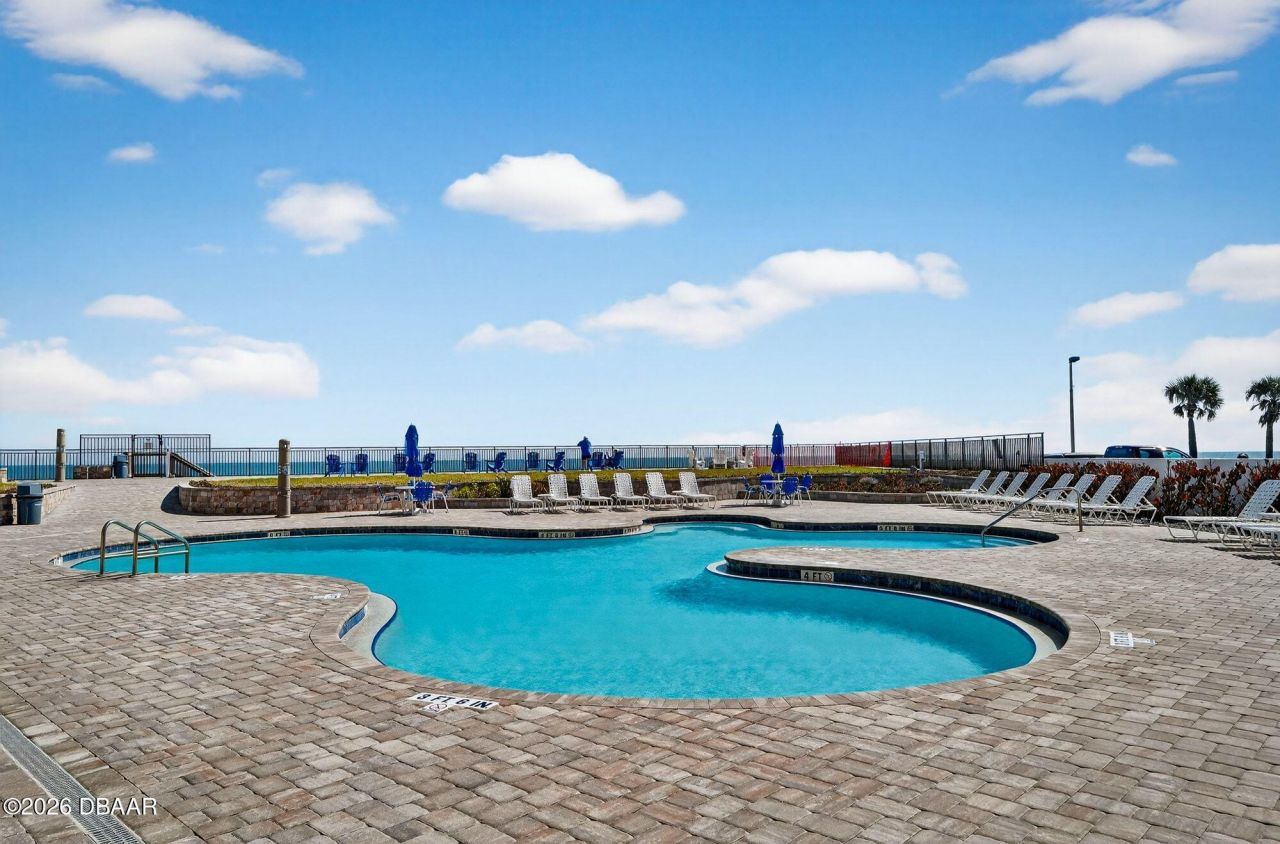 2555 S Atlantic Avenue, Unit 1705, Daytona Beach Shores, FL 32118 Photo