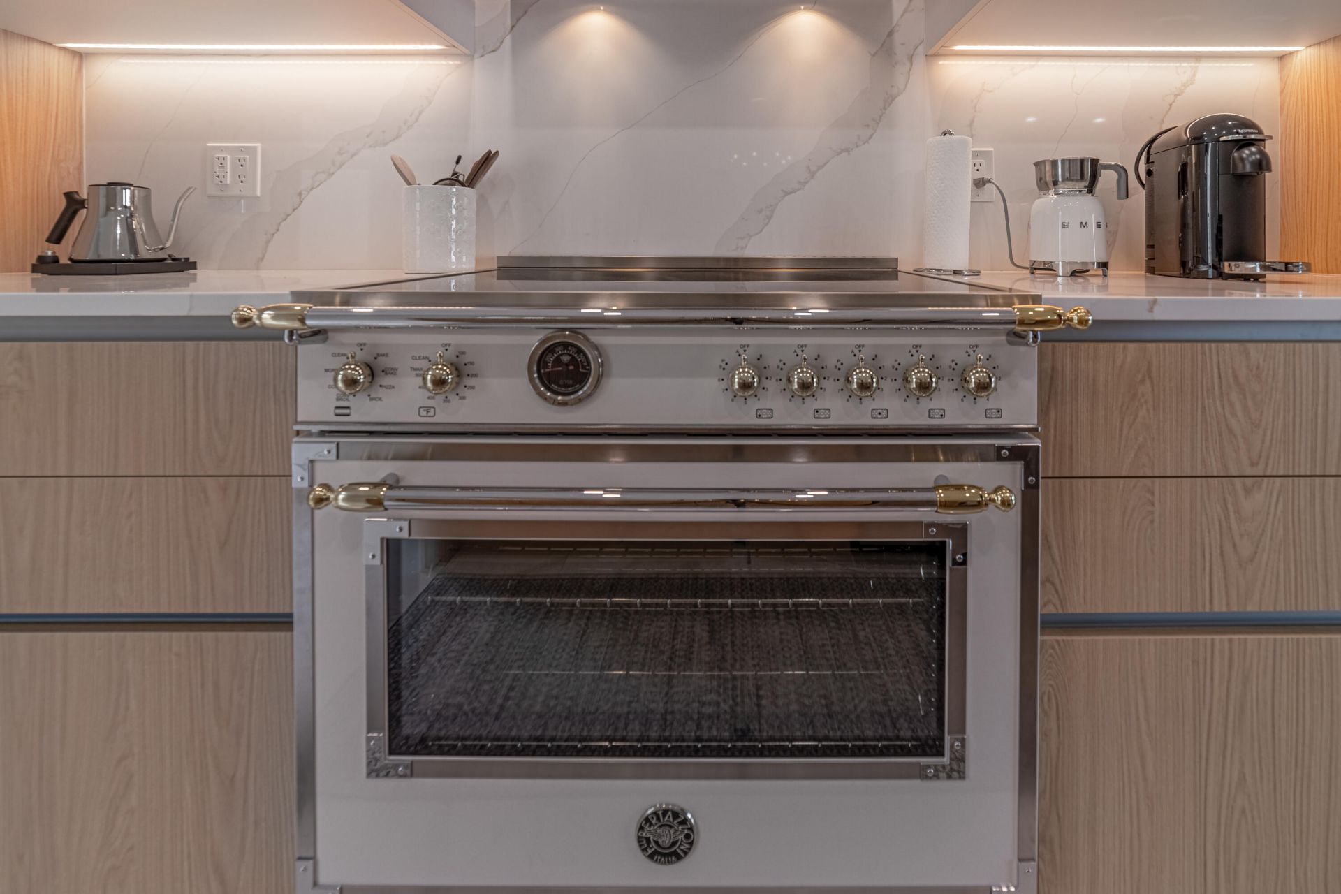 3474 S Ocean Boulevard, Unit 2, Palm Beach, FL 33480 Photo