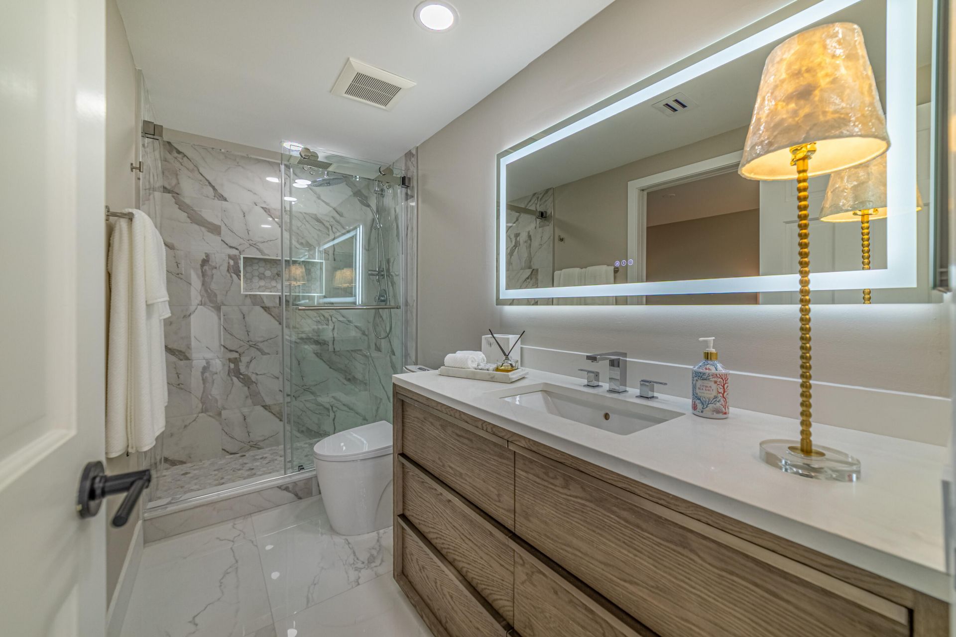 3474 S Ocean Boulevard, Unit 2, Palm Beach, FL 33480 Photo