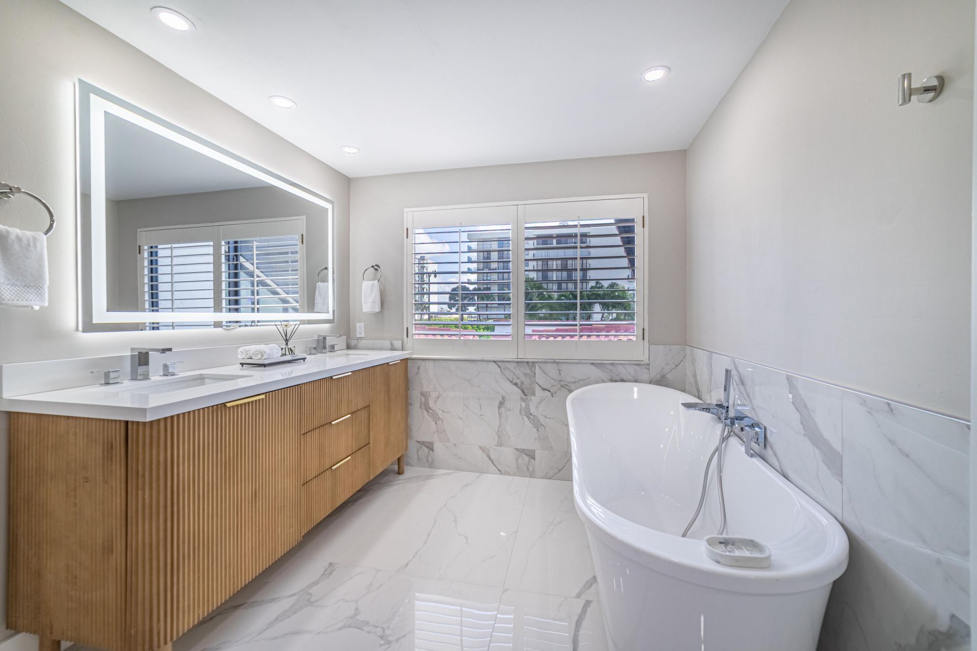 3474 S Ocean Boulevard, Unit 2, Palm Beach, FL 33480 Photo