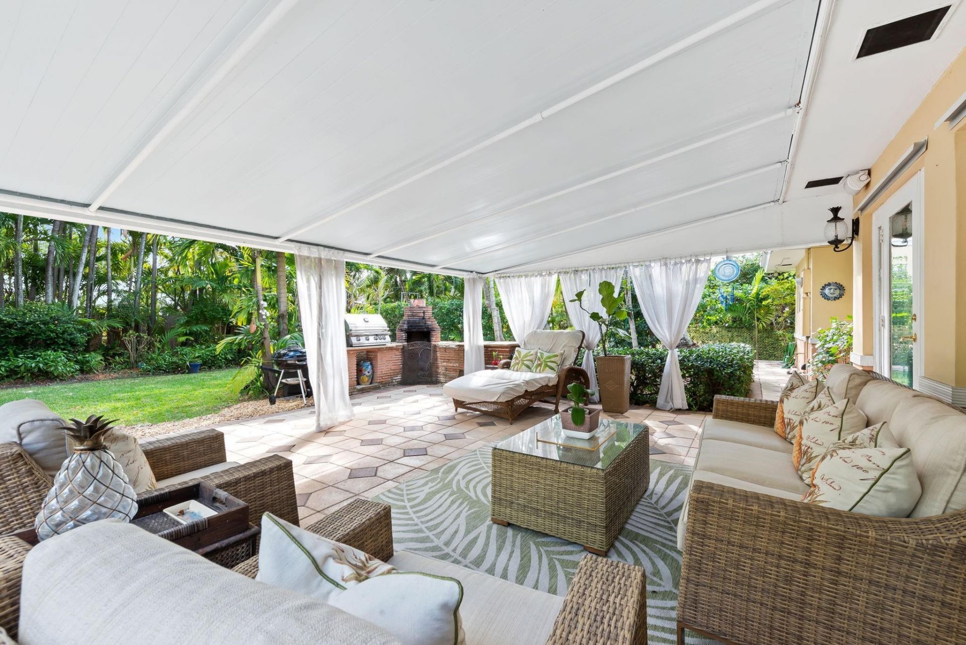 1030 Polk Street, Hollywood, FL 33019 Photo