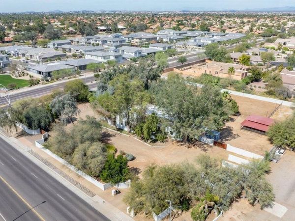 9420 E CACTUS Road, Scottsdale, AZ 85260