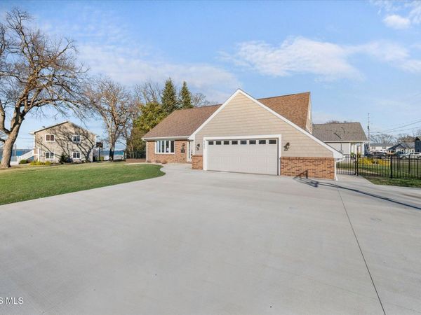 502 Stone Street, Lakeside Marblehead, OH 43440