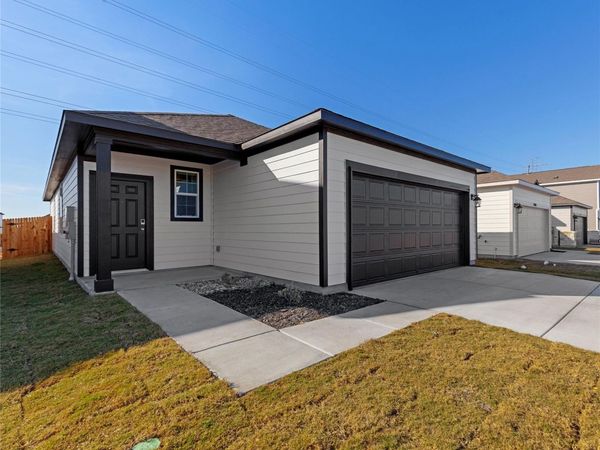 311 Sundown Ave , Del Valle, TX 78610