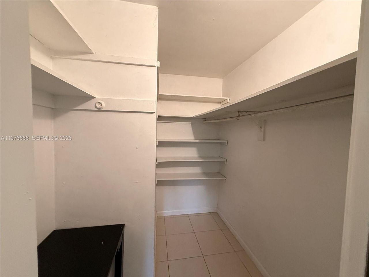 1104 N 17th Ct, Unit 105, Hollywood, FL 33020 Photo