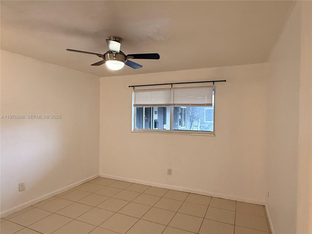 1104 N 17th Ct, Unit 105, Hollywood, FL 33020 Photo