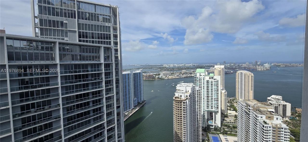 495 Brickell Ave , Unit 5310, Miami, FL 33131 Photo