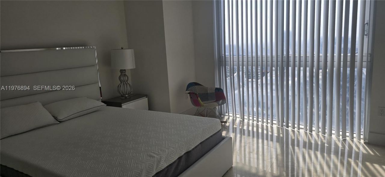 495 Brickell Ave , Unit 5310, Miami, FL 33131 Photo