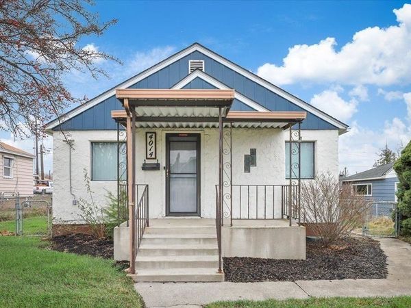4014 N Maple St, Spokane, WA 99205