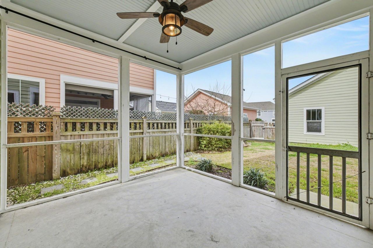 3046 Sweetleaf Lane Photo 31