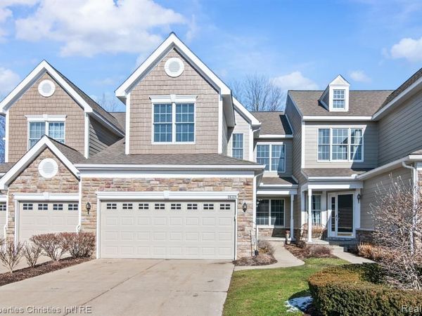 26328 Fieldstone Drive, Novi, MI 48374