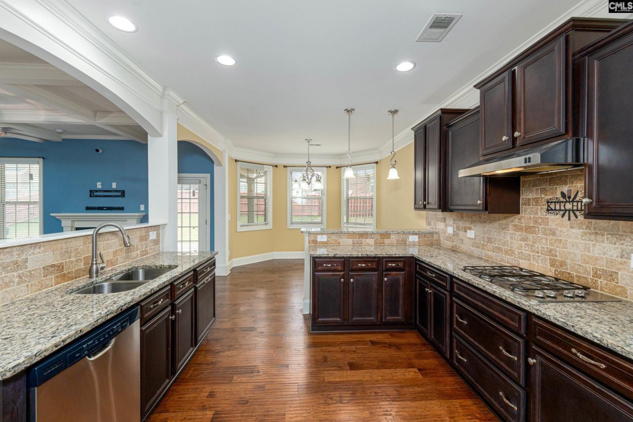 568 New Cut Lane  Photo 13