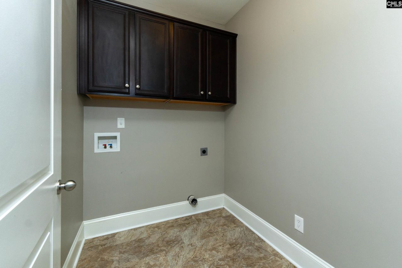 568 New Cut Lane  Photo 16