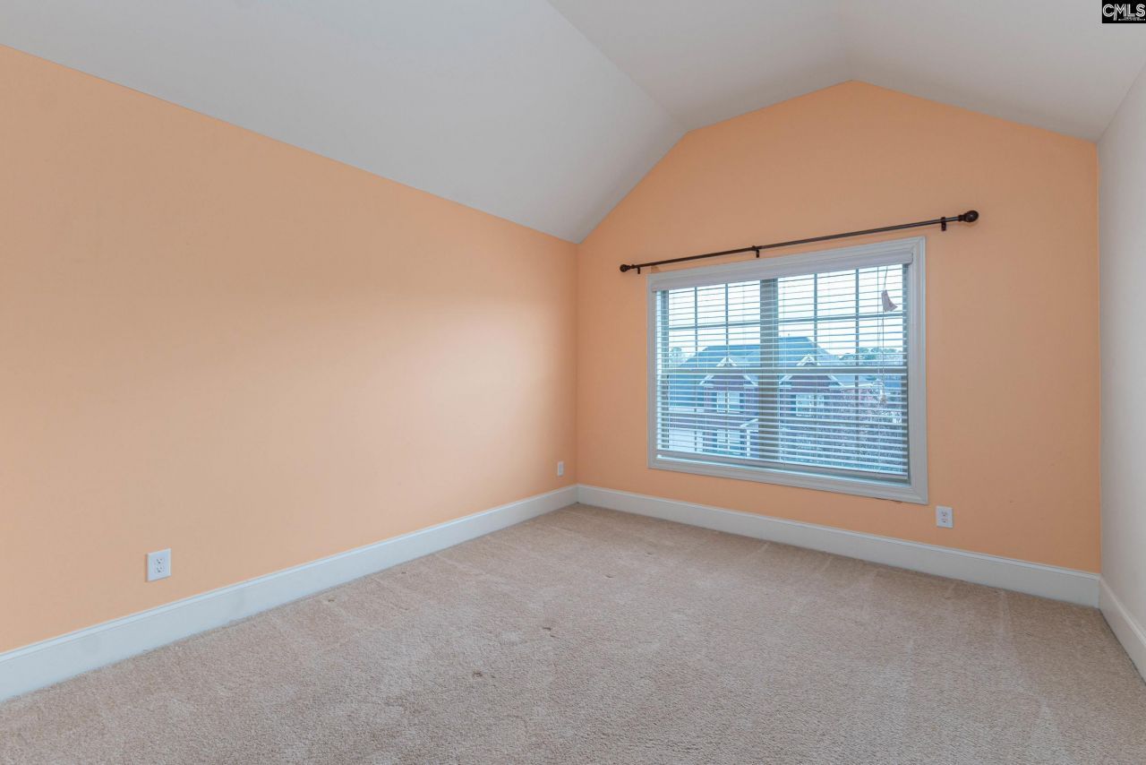 568 New Cut Lane  Photo 32