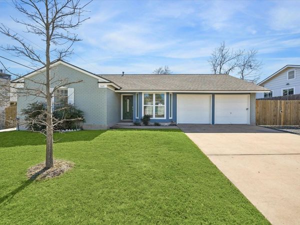 1411 Fairfield DR , Austin, TX 78758