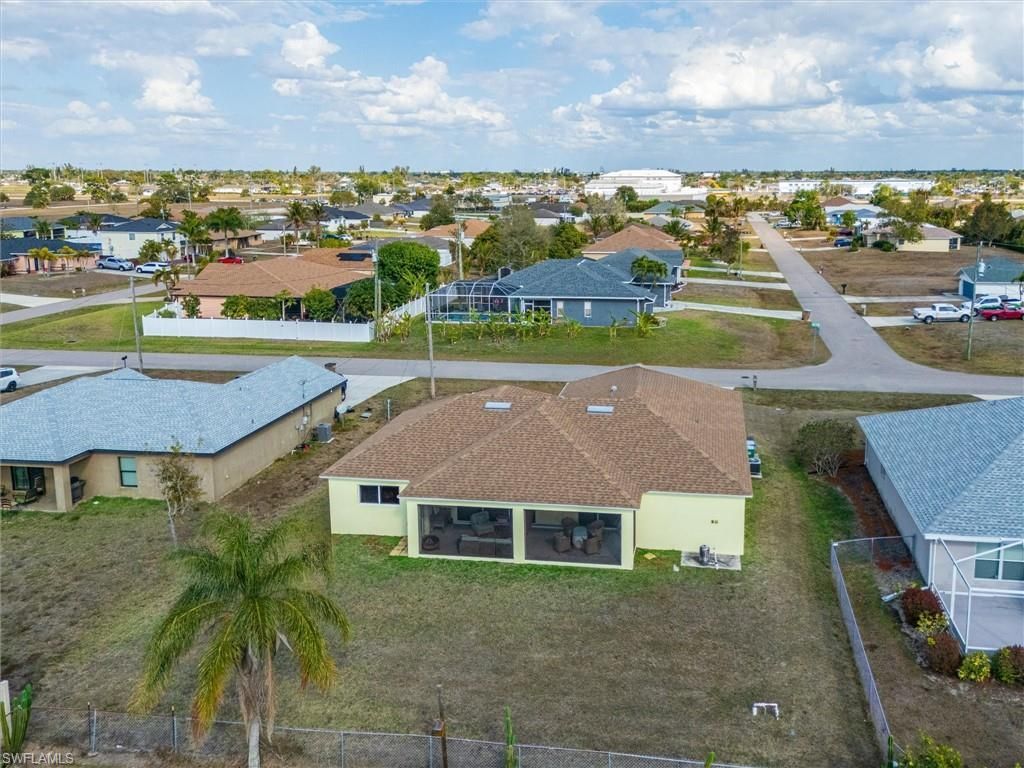 1630 SW 9th Pl, Cape Coral, FL 33991 Photo