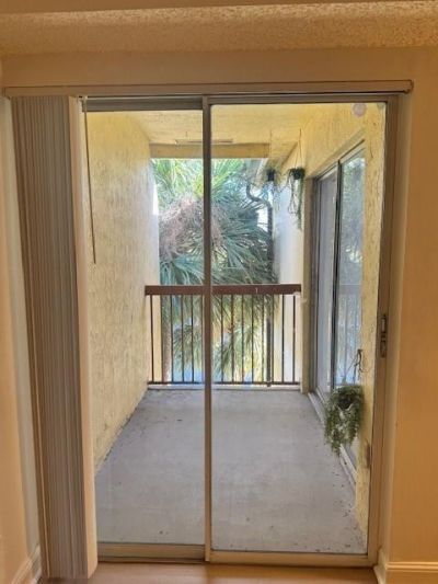 7640 Westwood Drive, Unit 417, Tamarac, FL 33321 Photo