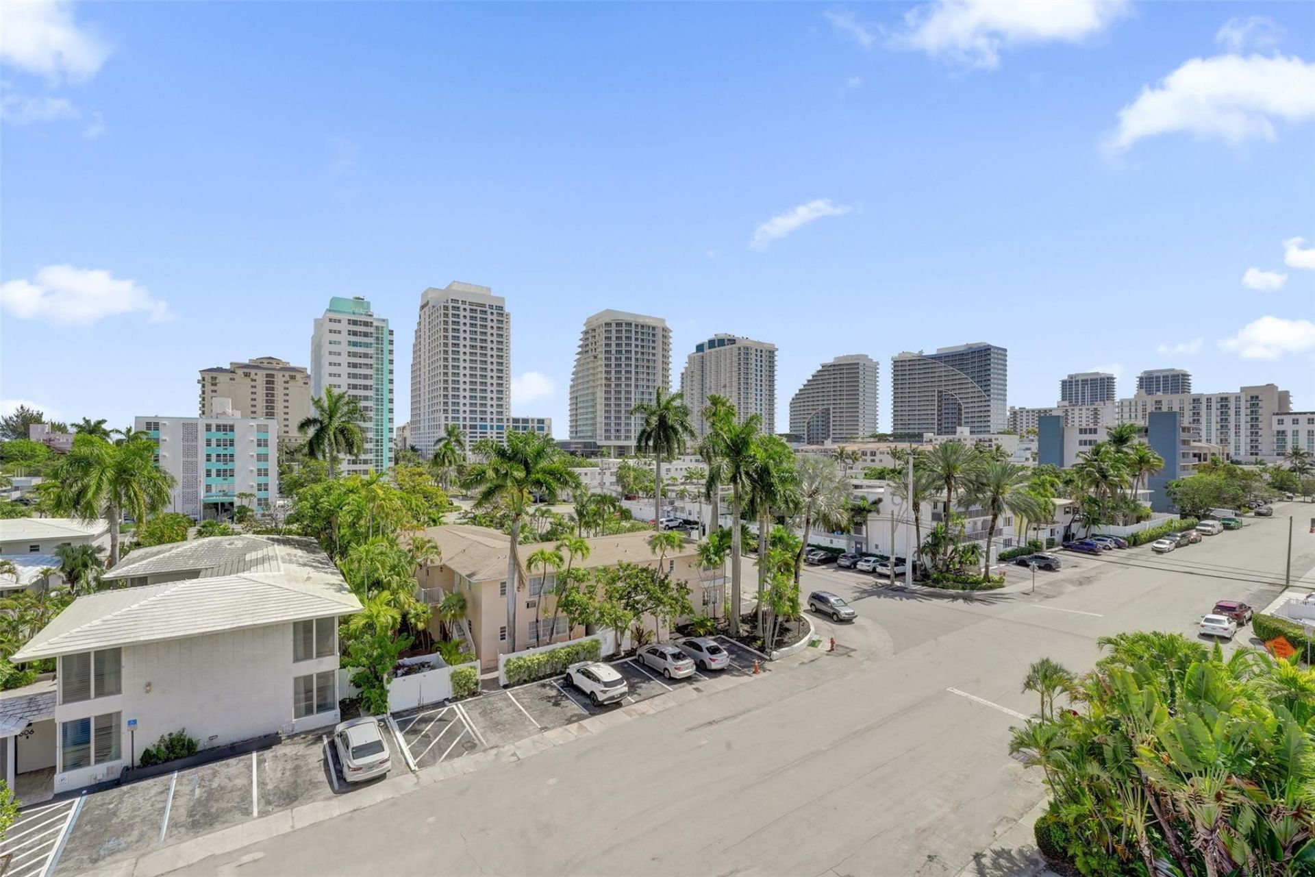 619 Orton Avenue, Unit 501, Fort Lauderdale, FL 33304 Photo