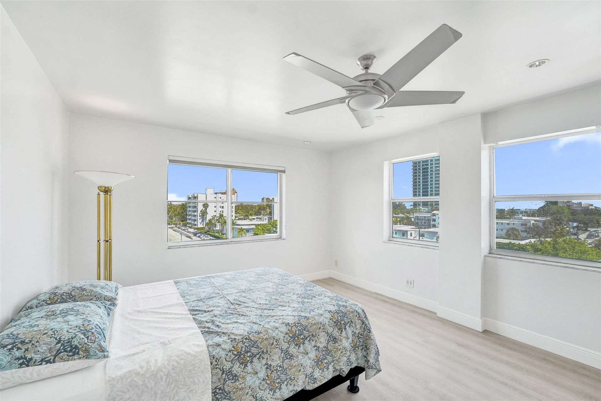 619 Orton Avenue, Unit 501, Fort Lauderdale, FL 33304 Photo