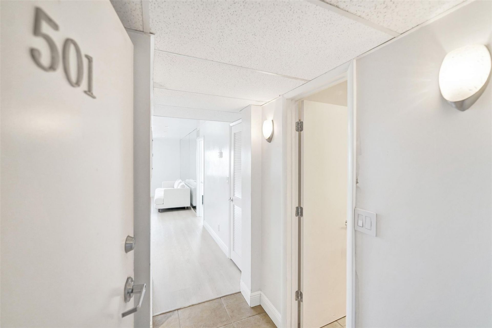 619 Orton Avenue, Unit 501, Fort Lauderdale, FL 33304 Photo