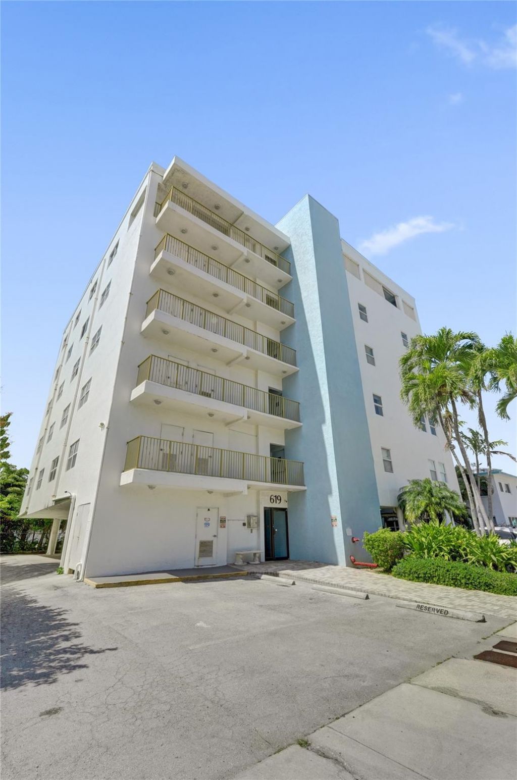 619 Orton Avenue, Unit 501, Fort Lauderdale, FL 33304 Photo