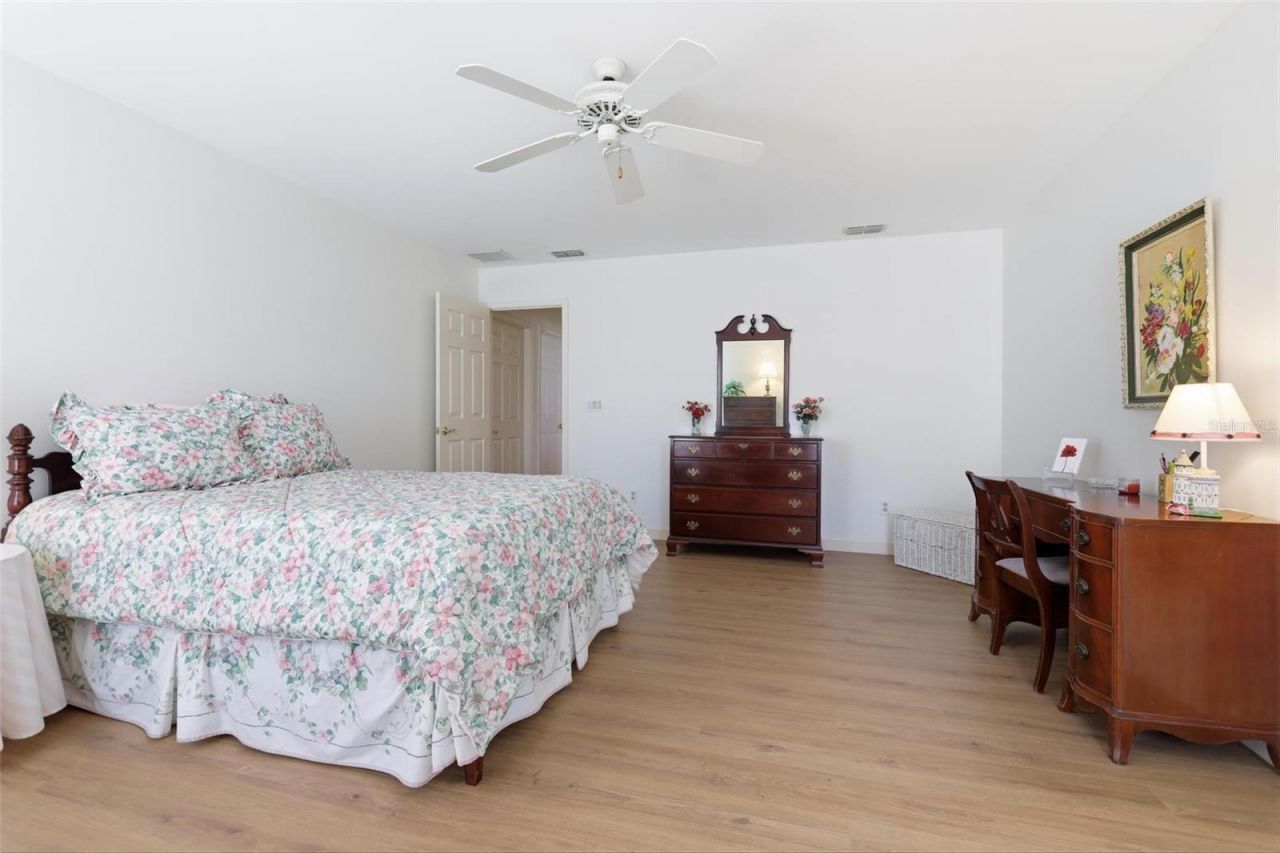 2061 Greenview Drive , Deltona, FL 32725 Photo