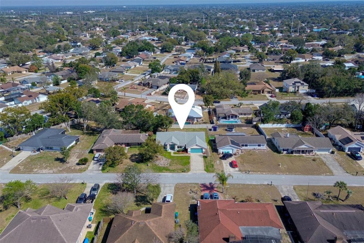 2061 Greenview Drive , Deltona, FL 32725 Photo