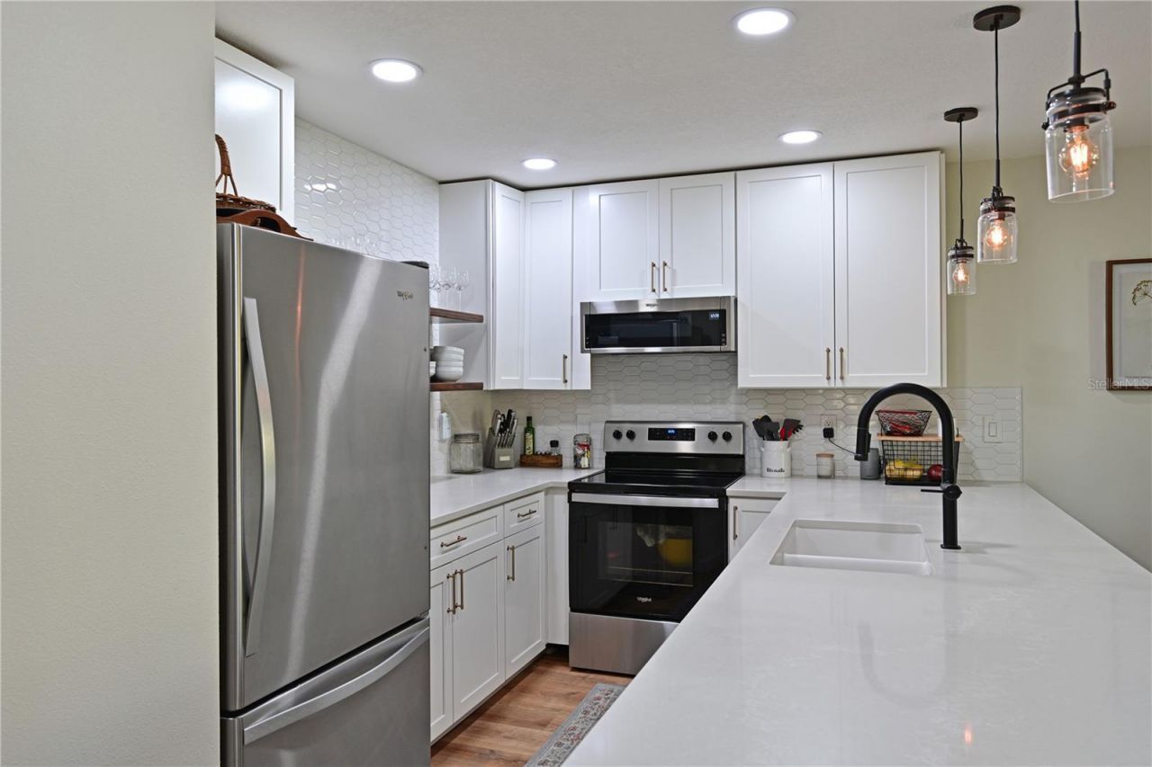 5952 7th Avenue W, Unit 5952, Bradenton, FL 34209 Photo