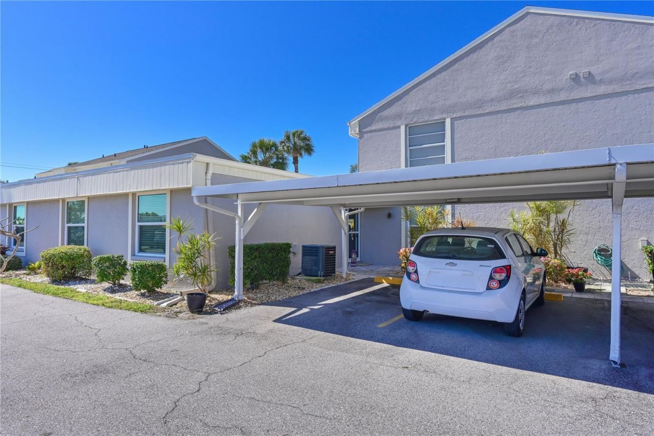 5952 7th Avenue W, Unit 5952, Bradenton, FL 34209 Photo