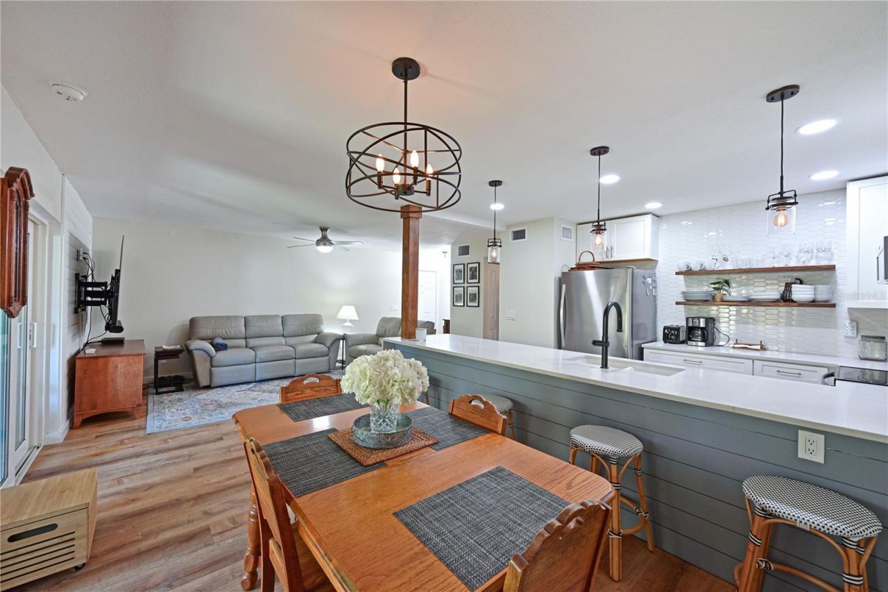 5952 7th Avenue W, Unit 5952, Bradenton, FL 34209 Photo