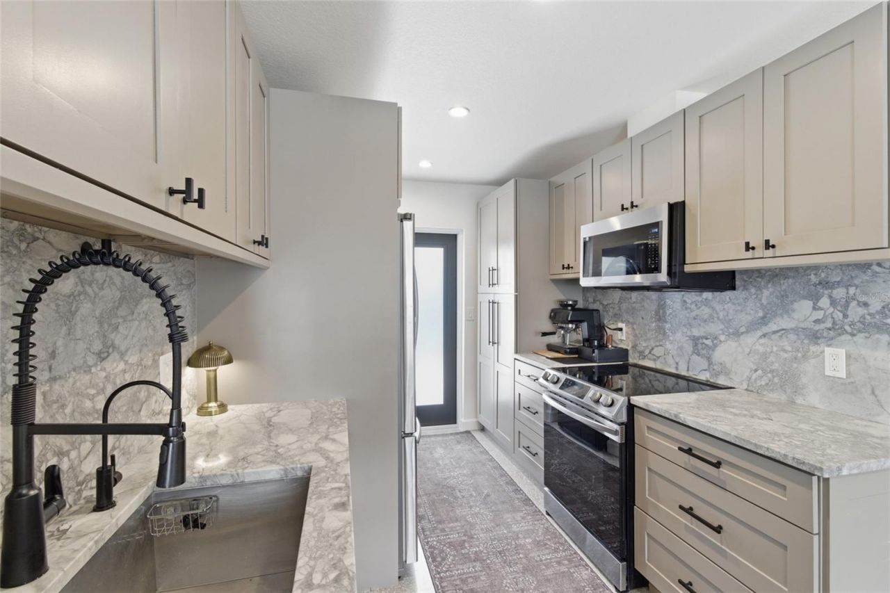 2121 Palm Terrace , Sarasota, FL 34231 Photo