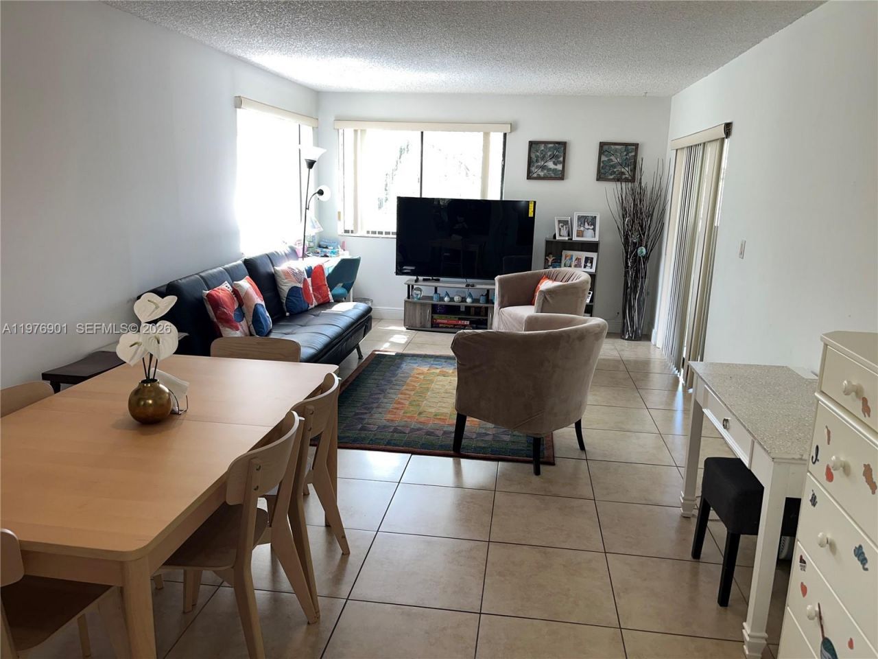 183 Lakeview Dr, Unit 203, Weston, FL 33326 Photo