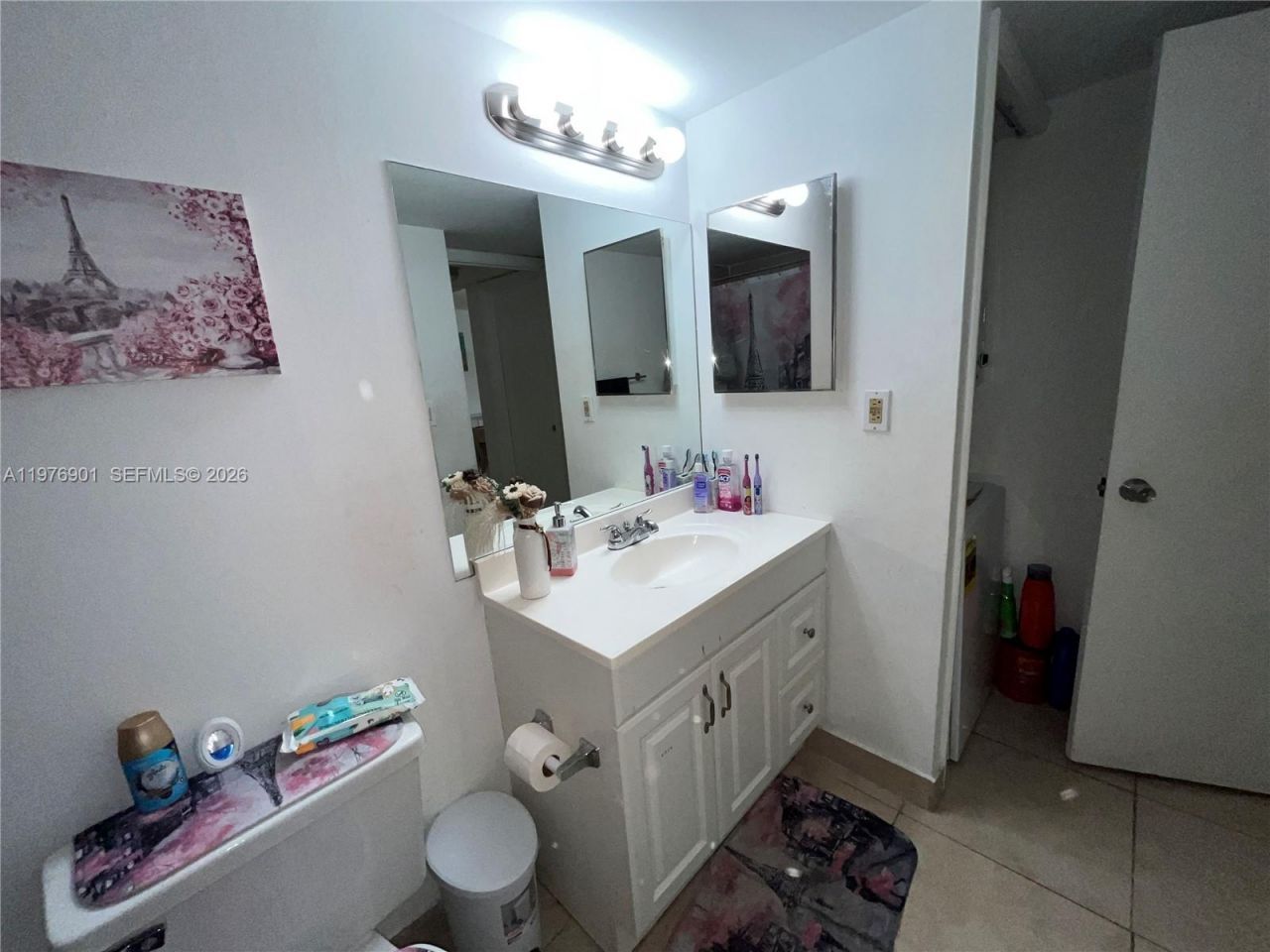 183 Lakeview Dr, Unit 203, Weston, FL 33326 Photo