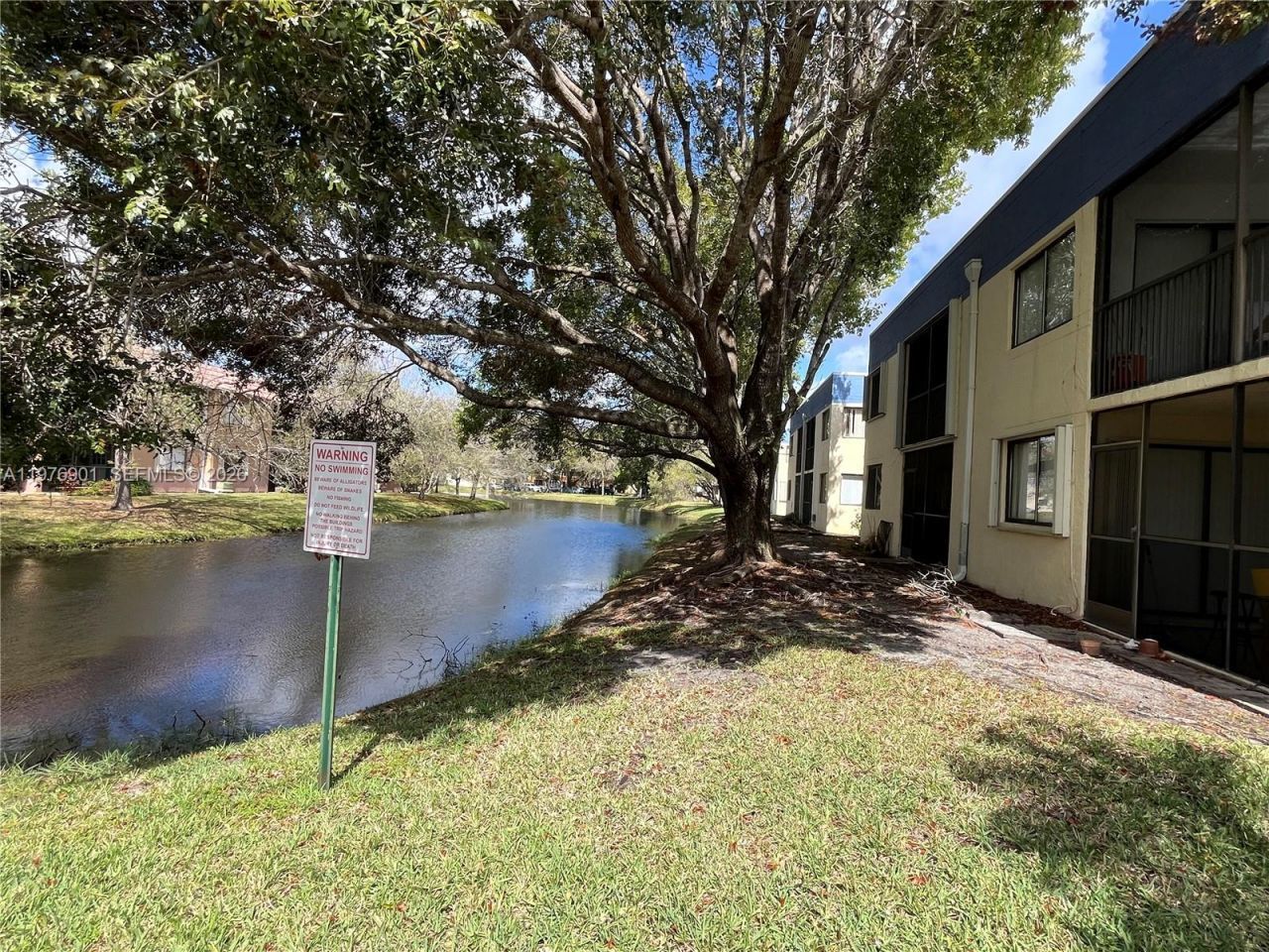 183 Lakeview Dr, Unit 203, Weston, FL 33326 Photo